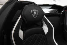 Lamborghini Aventador LP740-4 S Roadster