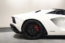 Lamborghini Aventador LP740-4 S Roadster