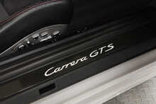 Porsche 911 T 991 Carrera GTS