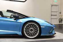 Lamborghini Aventador LP 740-4 S Roadster