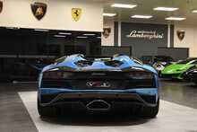 Lamborghini Aventador LP 740-4 S Roadster