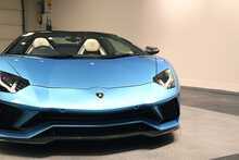 Lamborghini Aventador LP 740-4 S Roadster