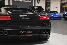 LAMBORGHINI GALLARDO V10 LP 560-4 Coupe