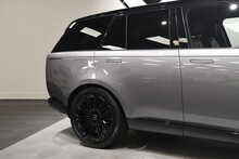 Land Rover Range Rover P400 MHEV Autobiography