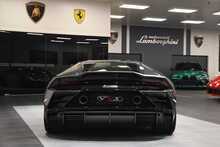 Lamborghini Huracan V10 LP 640-4 EVO