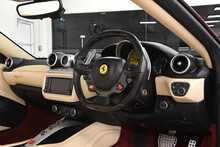 Ferrari California V8 T