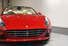 Ferrari California V8 T