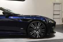 Aston Martin DBS V12 BiTurbo Superleggera