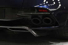 Aston Martin DBS V12 BiTurbo Superleggera