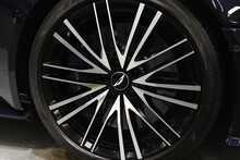 Aston Martin DBS V12 BiTurbo Superleggera