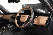 Land Rover Range Rover Sport P550e Autobiography