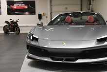 Ferrari 296 GTS T V6