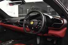 Ferrari 296 GTS T V6