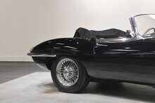 Jaguar E-Type 