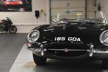 Jaguar E-Type 