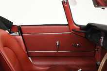 Jaguar E-Type 