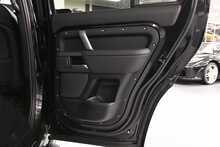 Land Rover Defender 110 D300 MHEV X-Dynamic HSE