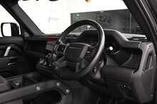 Land Rover Defender 110 D300 MHEV X-Dynamic HSE