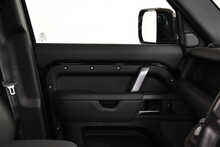 Land Rover Defender 110 D300 MHEV X-Dynamic HSE