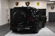 Land Rover Defender 110 D300 MHEV X-Dynamic HSE
