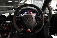 Lamborghini Huracan V10 LP 640-4 Performante