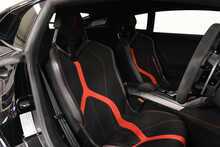 Lamborghini Huracan V10 LP 640-4 Performante