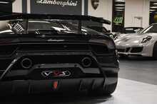 Lamborghini Huracan V10 LP 640-4 Performante