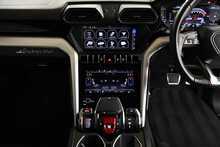 Lamborghini Urus V8 BiTurbo