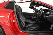 Ferrari 812 GTS V12