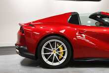 Ferrari 812 GTS V12