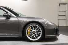 Porsche 911 Turbo