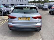 Audi Q3 TFSI CoD Technik - U42285