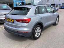 Audi Q3 TFSI CoD Technik - U42285