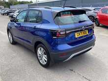 Volkswagen T-Cross TSI SE - U42651