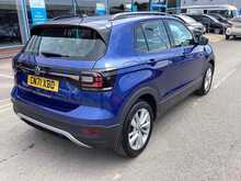 Volkswagen T-Cross TSI SE - U42651