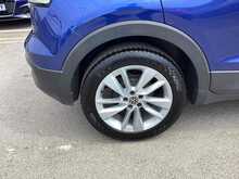 Volkswagen T-Cross TSI SE - U42651