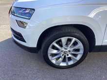 Skoda Karoq TSI SE L - U43253