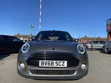 MINI Convertible Cooper - U43658