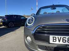 MINI Convertible Cooper - U43658