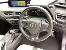 Lexus UX 250h F Sport - U43716