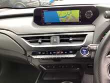 Lexus UX 250h F Sport - U43716