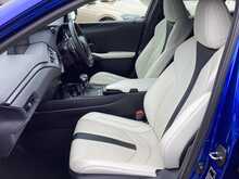 Lexus UX 250h F Sport - U43716