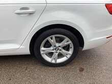 Audi A4 TFSI Sport - U43749