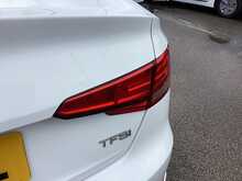 Audi A4 TFSI Sport - U43749
