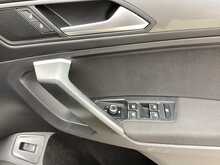 Volkswagen Tiguan Allspace TSI Life - U43755