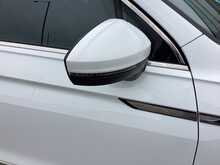 Volkswagen Tiguan Allspace TSI Life - U43755