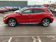 Mercedes-Benz GLA GLA180 AMG Line Edition - U43776