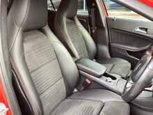 Mercedes-Benz GLA GLA180 AMG Line Edition - U43776