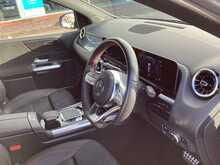 Mercedes-Benz B Class B180d AMG Line - U43778