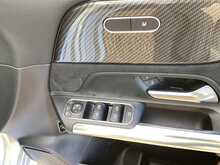 Mercedes-Benz B Class B180d AMG Line - U43778